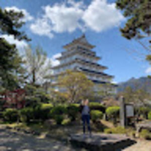 Meet your Posher, Elly